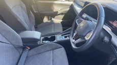 Volkswagen Golf 1.5 eTSI 150 Life 5dr DSG Petrol Hatchback